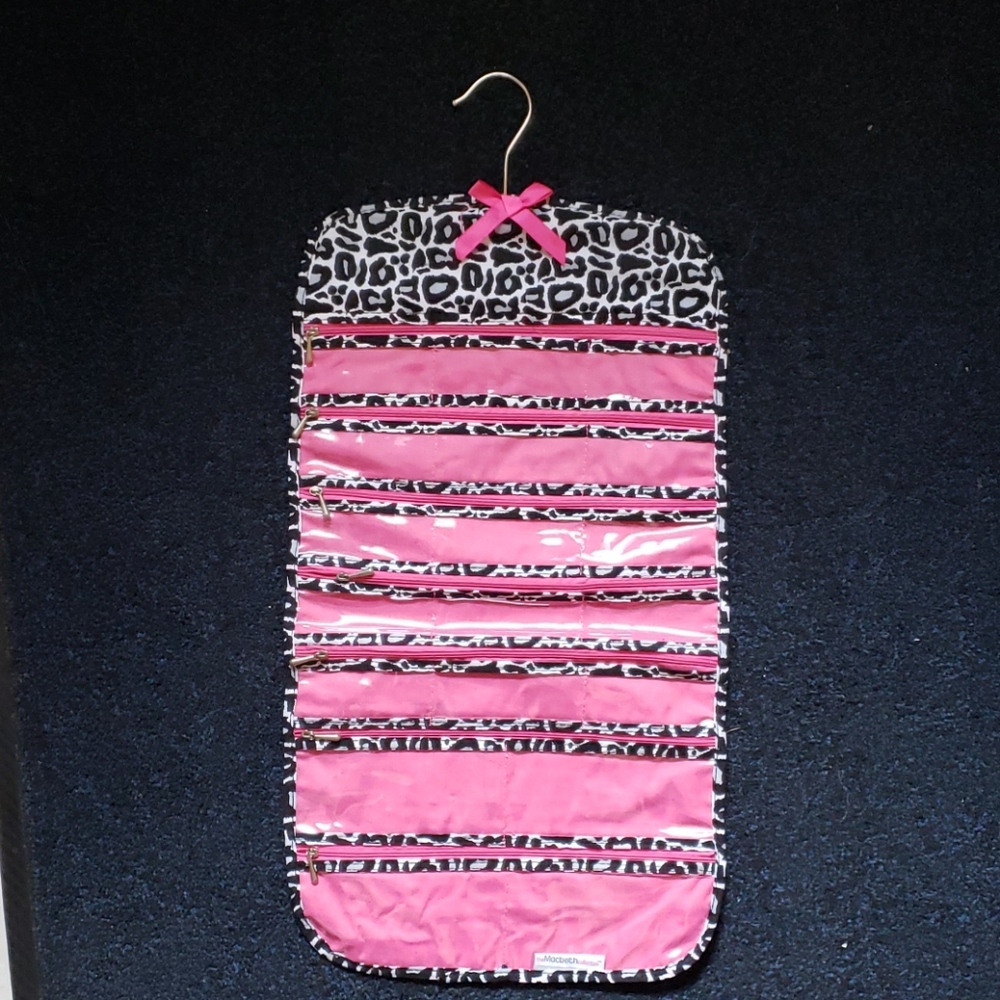 Jewellery Hanging Storage